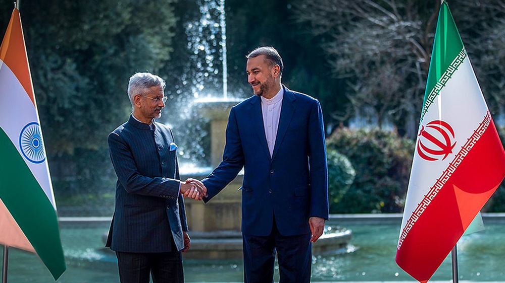 Le ministre indien des Affaires étrangères en visite officielle à Téhéran
