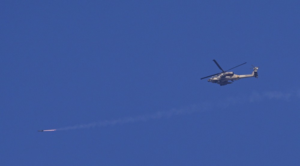 Les USA expédient des avions de combat et des hélicoptères en Israël
