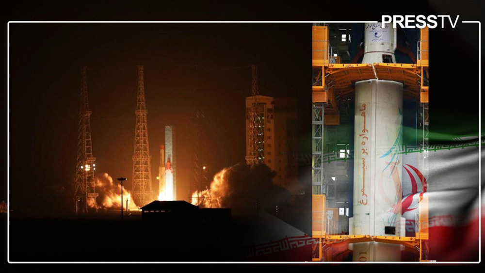 Pourquoi le lancement simultané de trois satellites iraniens est-il important ?