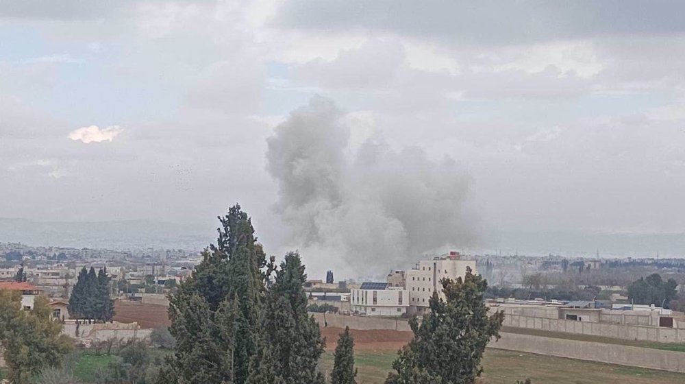 Israel launches missile attack on outskirts of Damascus, killing Syrian civilians