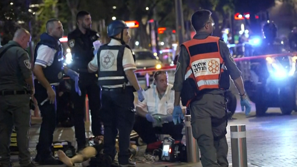 8 Israeli settlers killed, 20 injured in major shooting in Tel Aviv