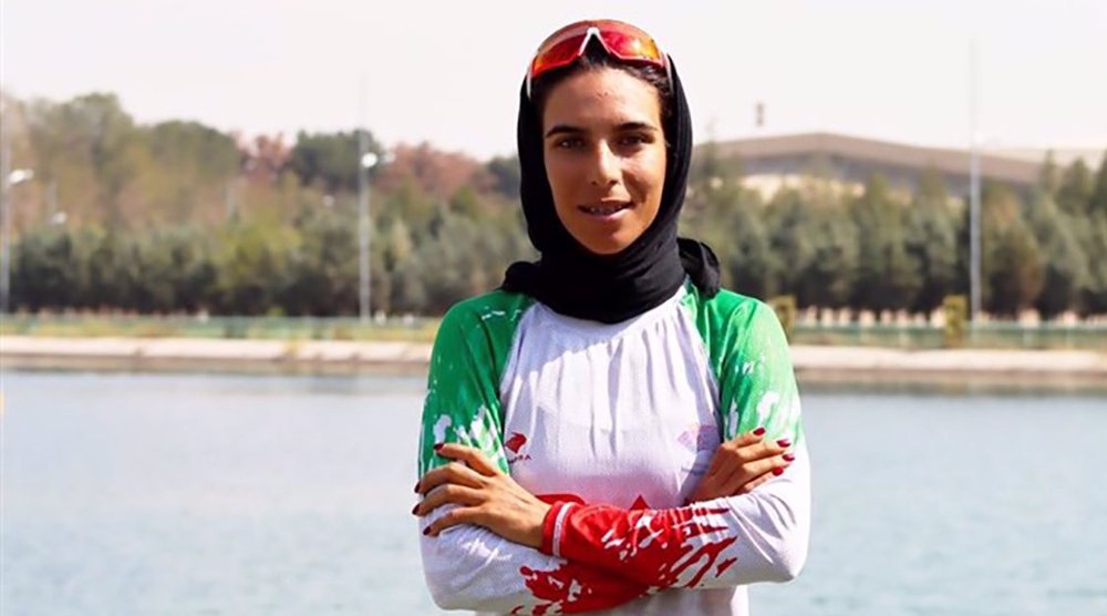 Iranian female single sculler wins gold at Asian games