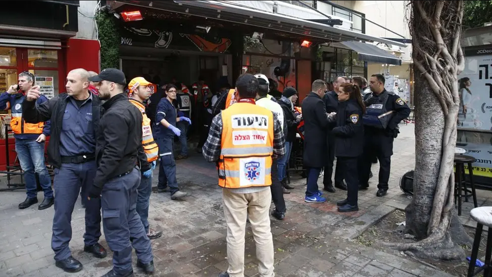 Tel-Aviv: au moins un mort et dix blessés lors d’une fusillade