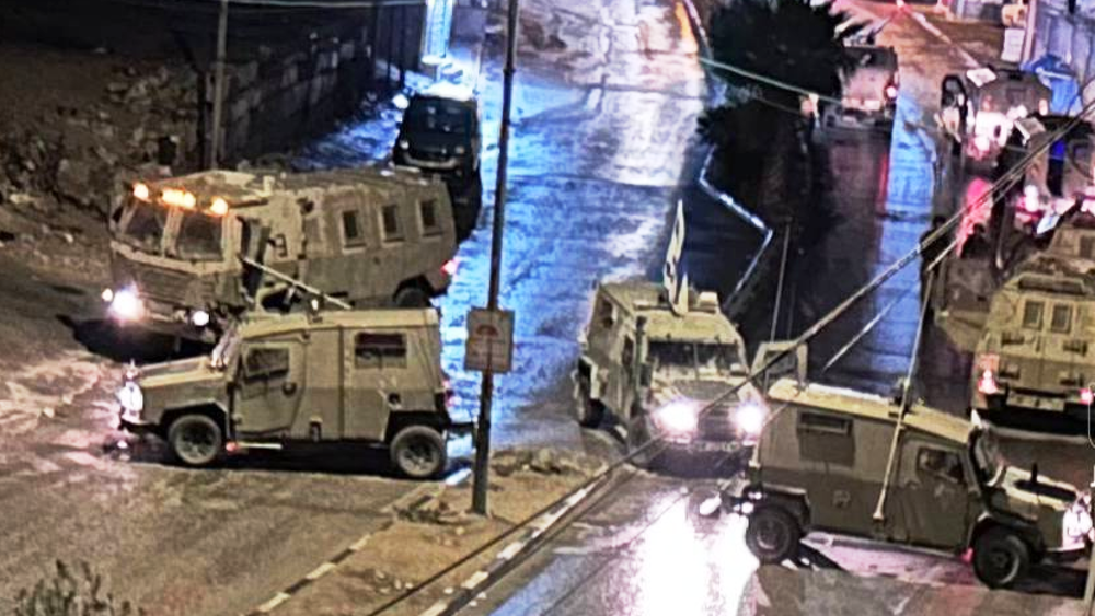 Israeli military embarks on abduction spree in Bethlehem, raids other West Bank towns