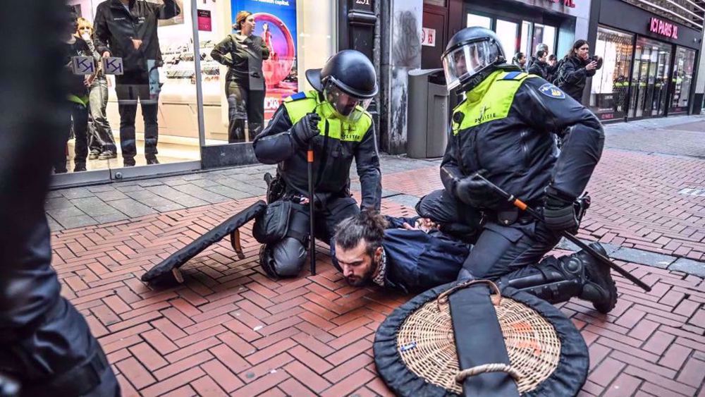 Crimes israéliens: les violences à Amsterdam mettent en lumière l'hypocrisie occidentale