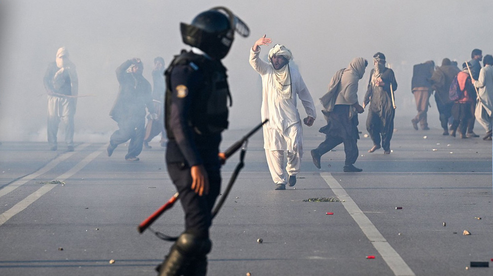 Violent clashes erupt in Pakistan as Imran Khan’s supporters demand his release