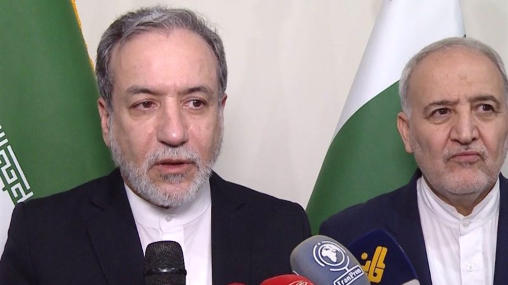 FM Araghchi: Iran, Pakistan resolved to combat terrorism