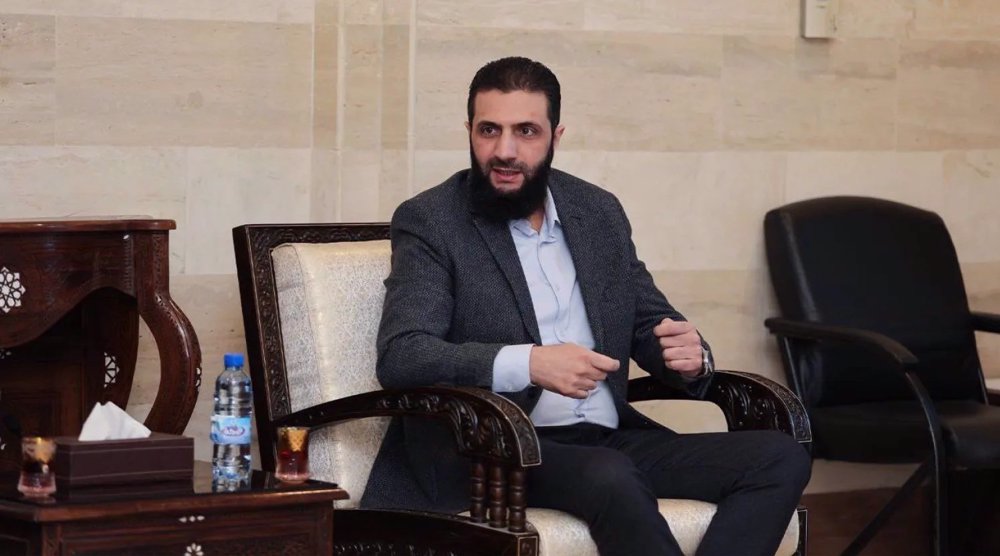 Saudi delegation meets HTS leader at presidential palace in Damascus