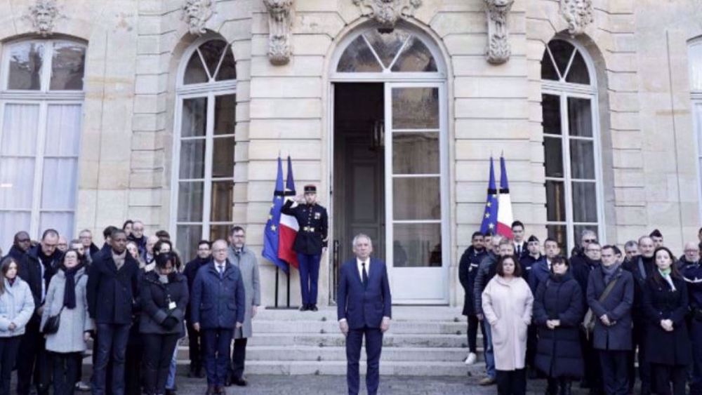 Le Premier ministre français nomme un nouveau gouvernement (Débat)