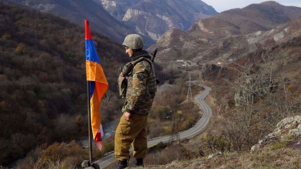 Armenia says 4 soldiers killed in border clashes with Azerbaijan