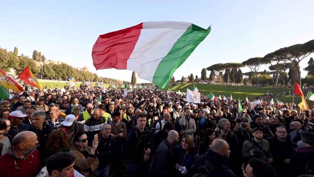 Italian farmers storm Rome's Circus Maximus in latest protest