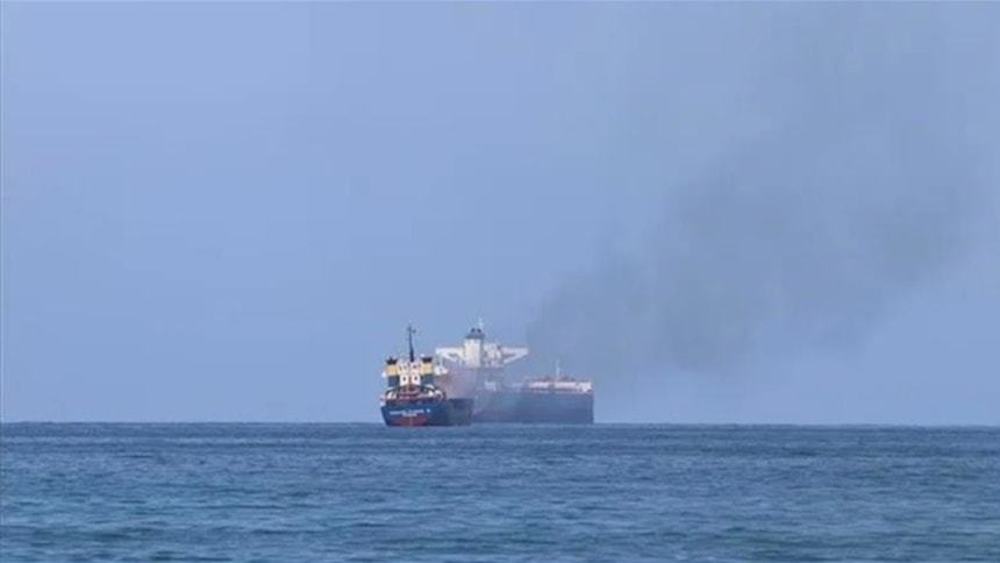 Yémen: un navire britannique visé et un drone américain abattu