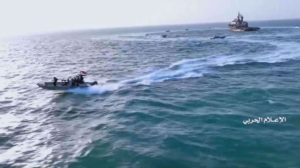 Yemen’s military strikes British vessel