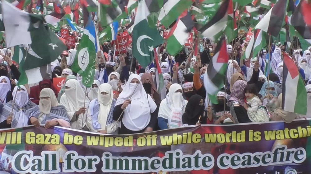 People in Pakistan hold 'Gaza March' in support of Palestinian people