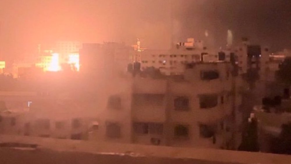 Israeli forces raid Gaza al-Shifa hospital, open fire inside complex