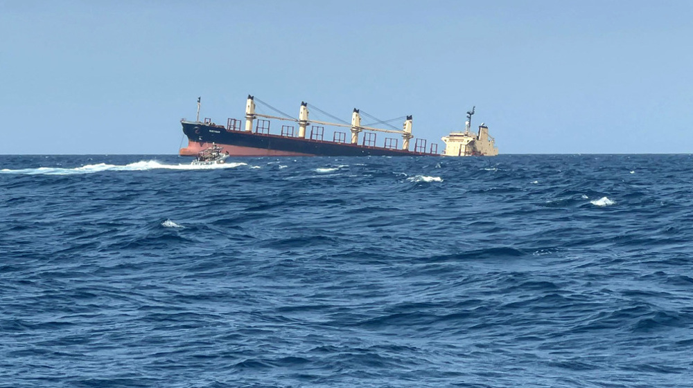 Un navire attaqué par l'armée yéménite coule en mer Rouge