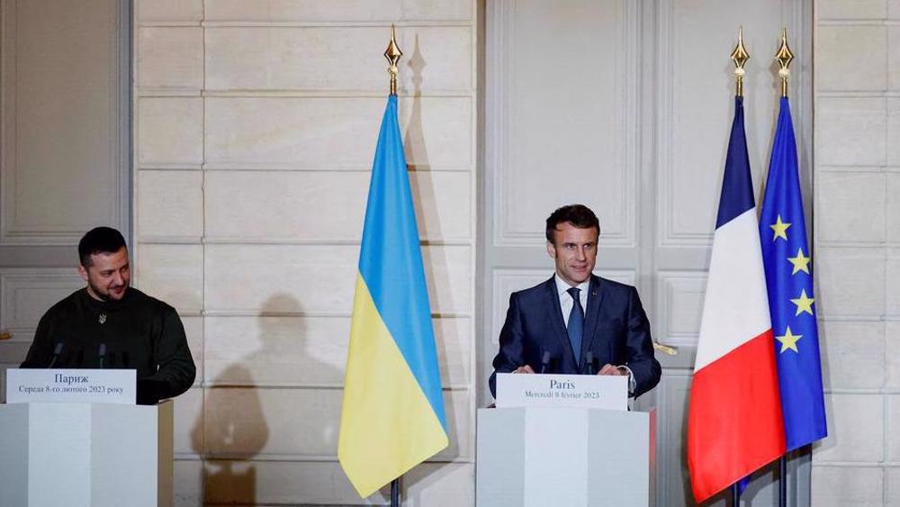 Ukraine: le ton monte entre Paris et Moscou (Débat)