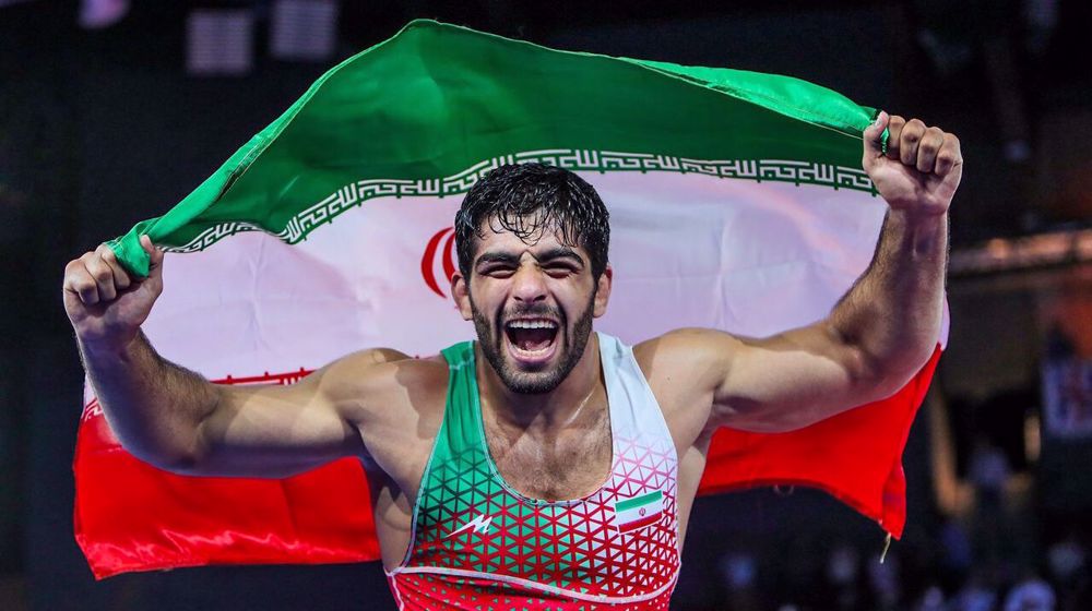 Iran Greco-Roman wrestlers win Asian championship