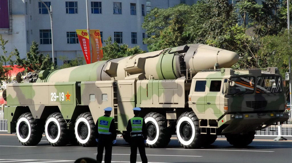 Pékin construit le missile Dong-Feng 21 pour couler les porte-avions américains