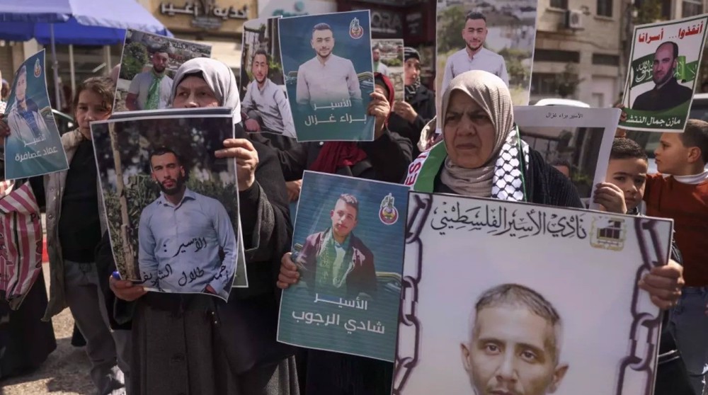 Palestinians released from Israeli jails recount horrible ordeal 