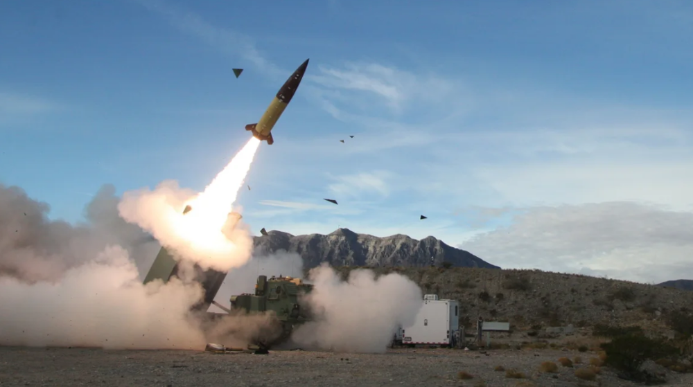 Les États-Unis ont secrètement envoyé des missiles ATACMS à l’Ukraine