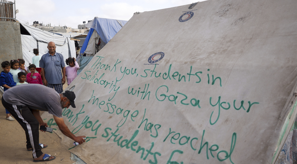 Displaced Gazans thank US students for their support