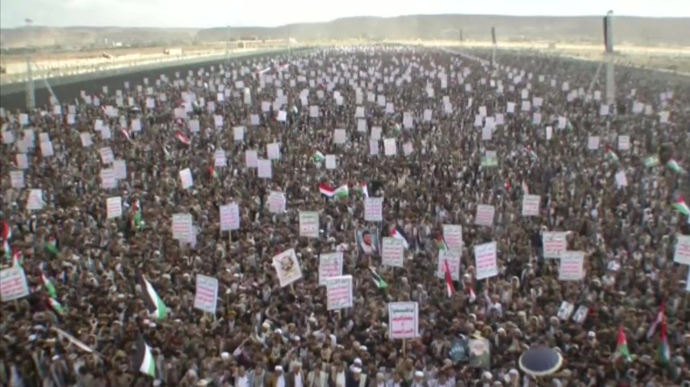 Thousands of Yemenis mark al-Quds Day in capital Sana'a