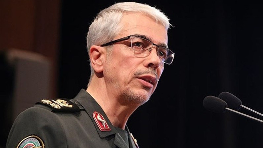 Général Bagheri: Le régime sioniste est sur le point de s'effondrer
