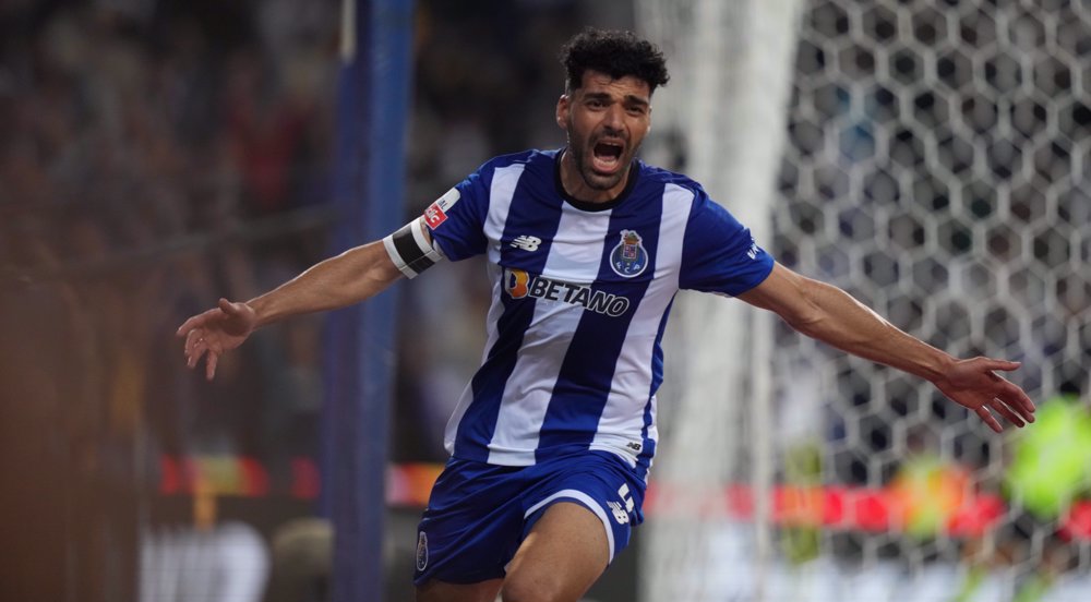 Iran’s star striker Mehdi Taremi bids farewell to FC Porto with last-minute goal