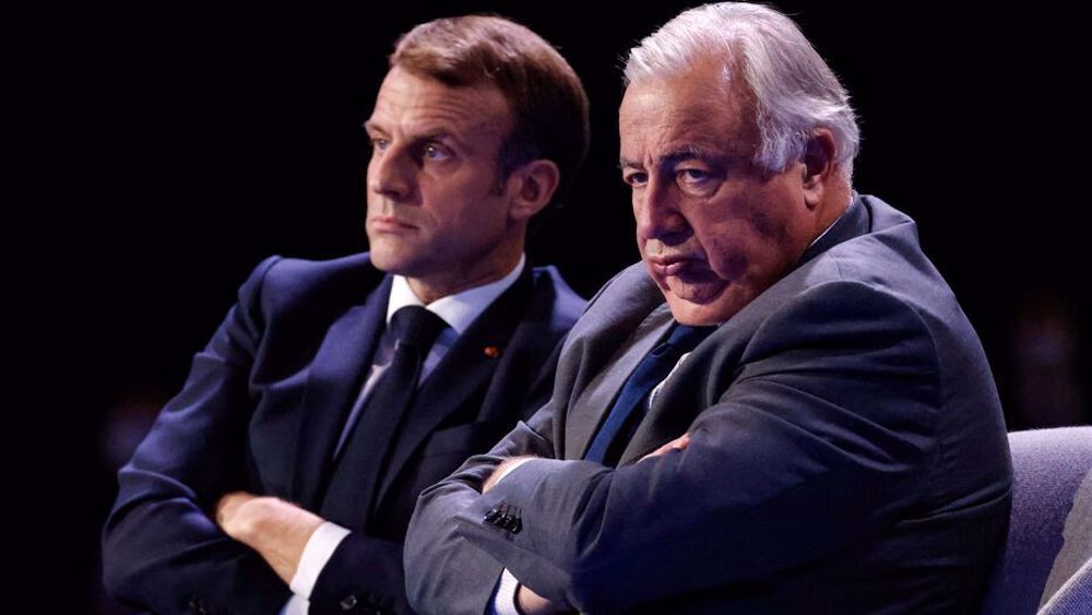 France : le président du Sénat qualifie le leadership de Macron de « décevant »