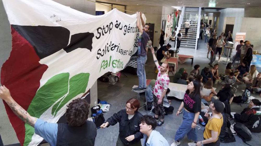 Suisse: des étudiants pro-palestiniens malmenés par la police  
