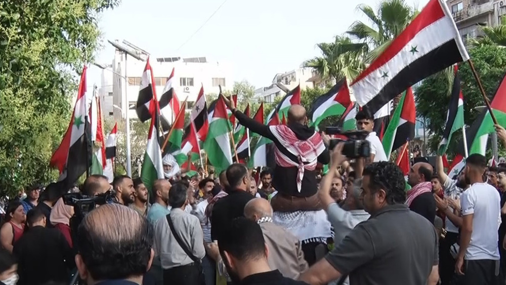 De jeunes Syriens et Palestiniens se réunissent à Damas en solidarité avec Gaza