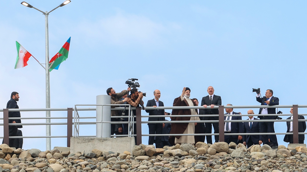 Iranian, Azerbaijani presidents inaugurate joint Qiz Qalasi border dam