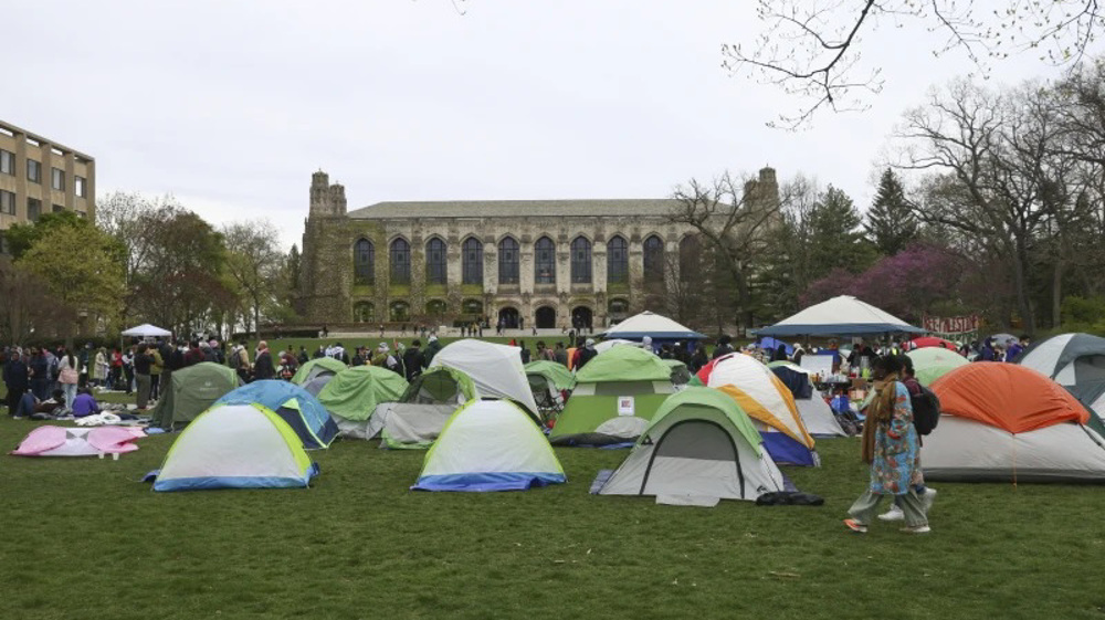 US Campus tent sit in