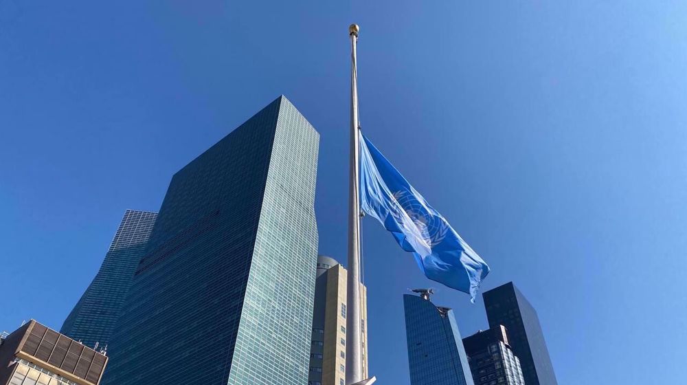 UN flag at half mast in honor of martyrs of Iran’s copter crash