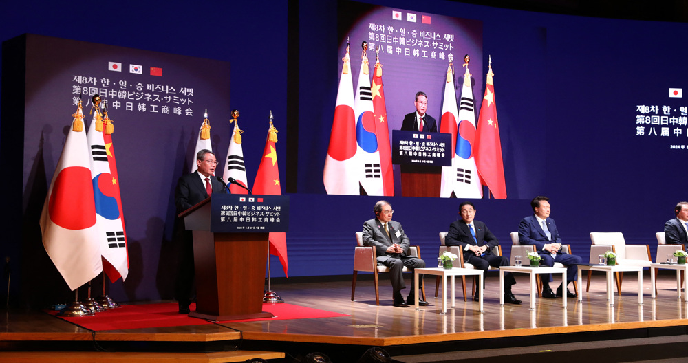 South Korea, Japan, China hold summit in Seoul