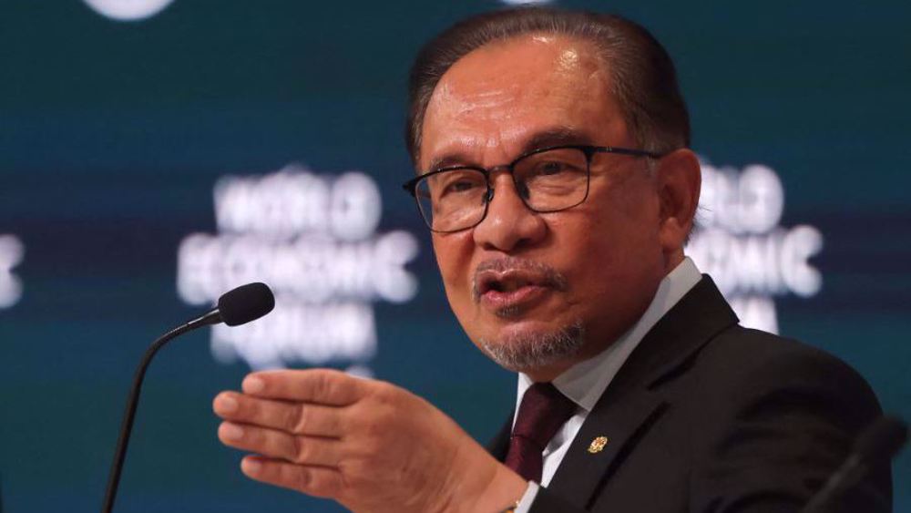 Malaysia's PM condemns West’s ‘sheer hypocrisy’ over Gaza genocide