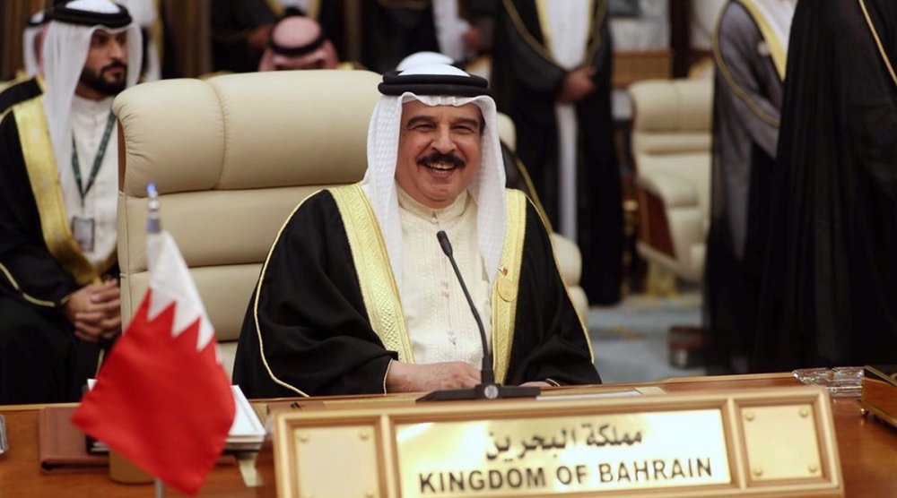 Bahrain 'working' to restore relations with Iran, says King Hamad