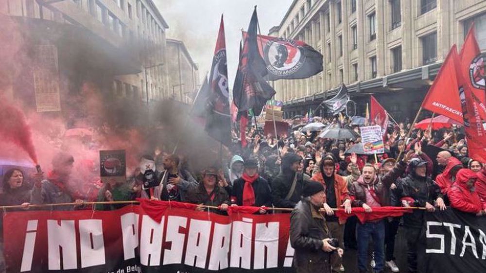 Plusieurs milliers de manifestants à Bruxelles contre l’extrême droite