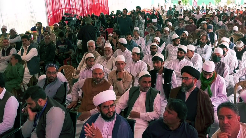 Kashmir hosts interfaith conference to mark Imam Khomeini’s passing anniversary