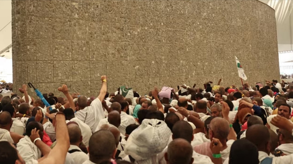 Le rituel final du Hajj « Rami Jamarat » à Mina unit les pèlerins dans un voyage spirituel