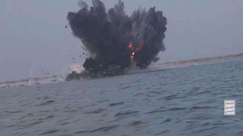 Yemeni army launches fresh naval attacks
