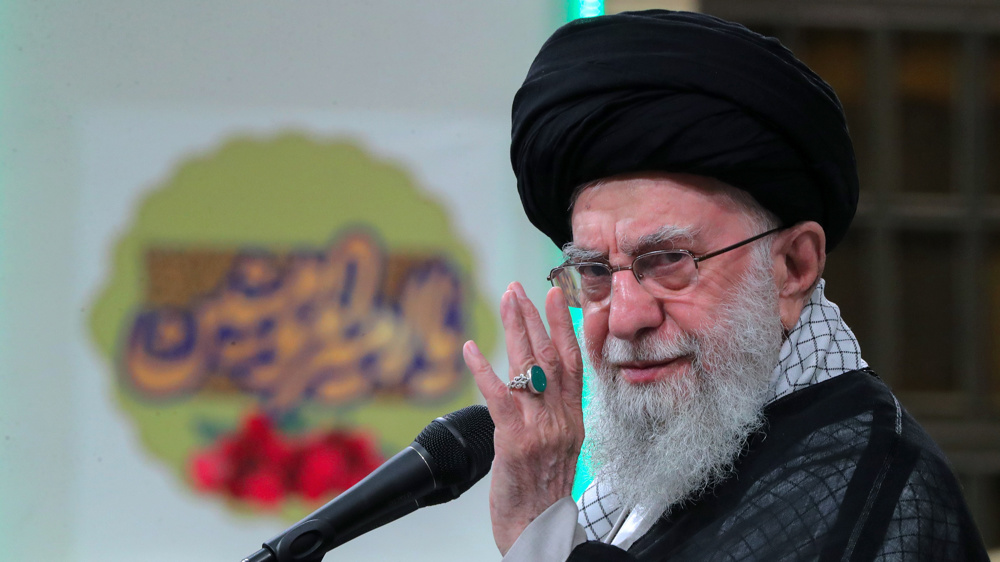Leader : le peuple doit participer aux élections pour rendre l'Iran fier