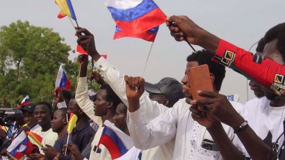 Le Burkina et le Tchad s'éloignent davantage de l'Occident