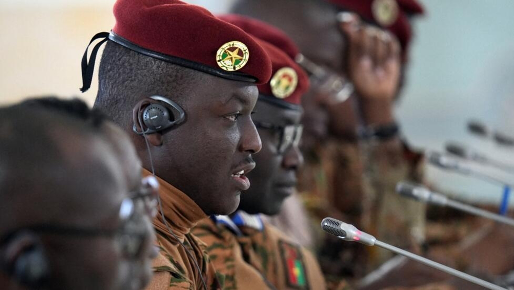Burkina: Traoré ferme les portes de l'ingérence 