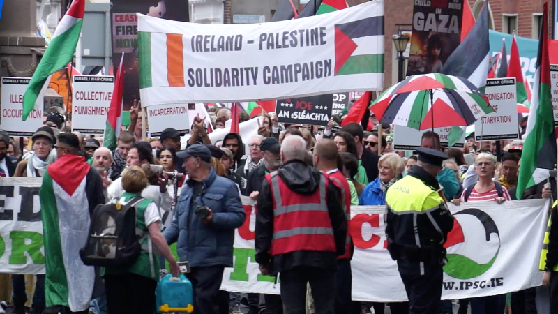 Des milliers de manifestants condamnent Israël à Dublin