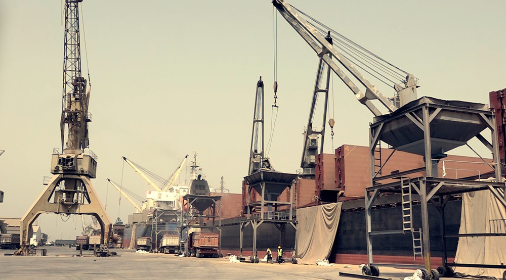 Le port de Hudaydah reprend ses activités après les frappes aériennes d’Israël