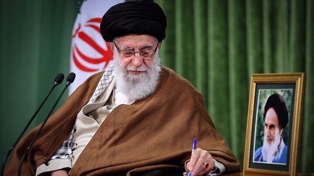 Leader hails Iranian nation for 'brilliant job', greets president-elect