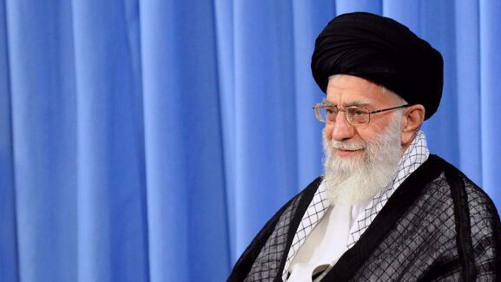 Leader receives Iran president-elect, wishes him success 