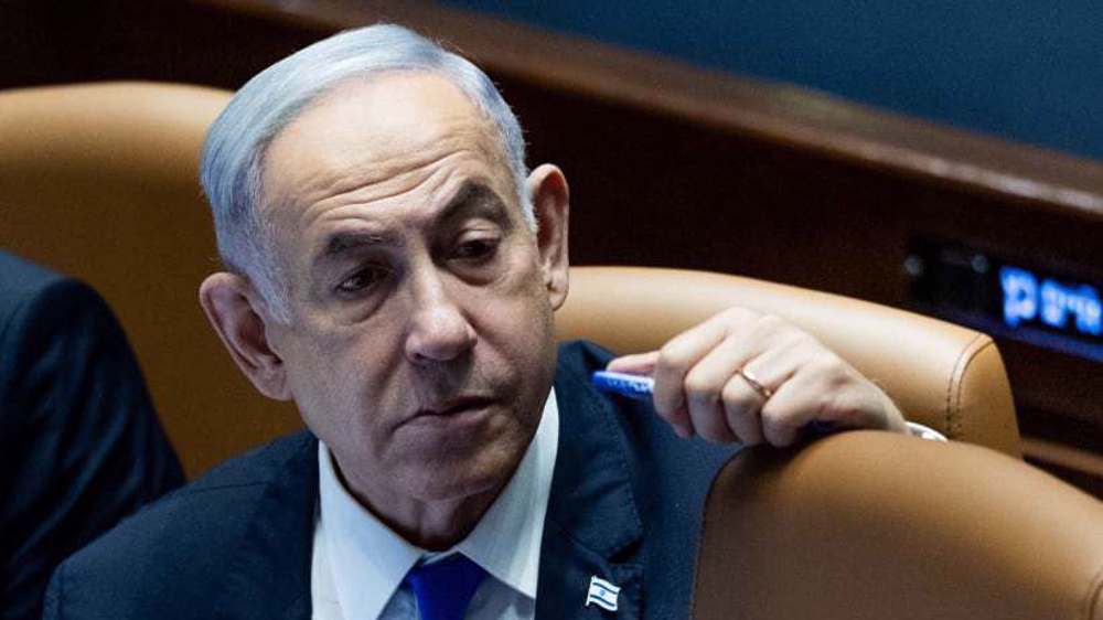 Netanyahu escapes failure